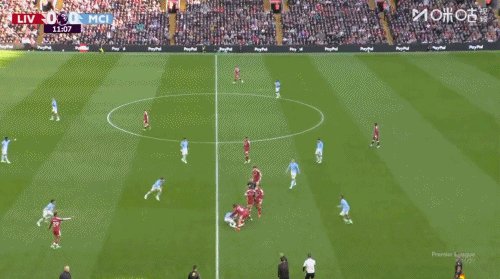 1791739961679066318.gif 0.gif